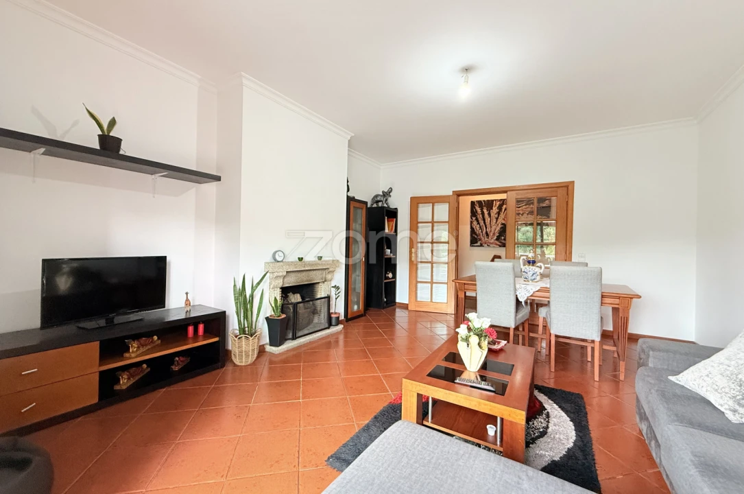 Apartamento T2 para Venda em Riba de Ave Foto 10