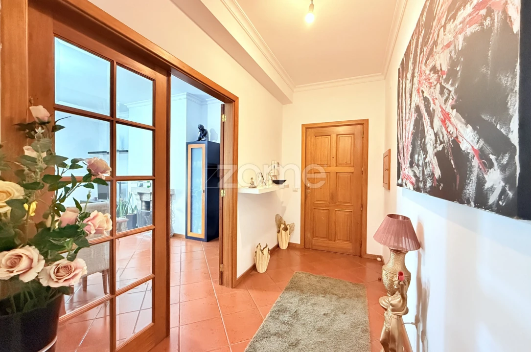 Apartamento T2 para Venda em Riba de Ave Foto 11