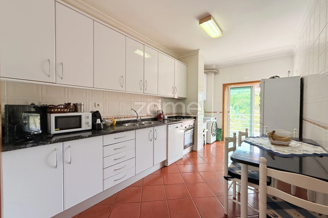 Apartamento T2 para Venda em Riba de Ave Foto 4