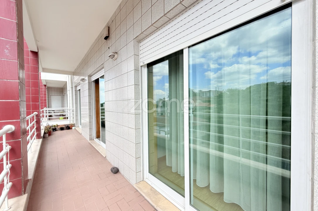 Apartamento T2 para Venda em Riba de Ave Foto 16