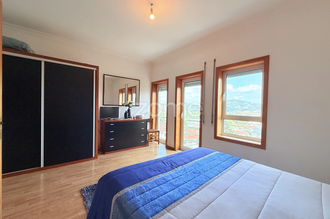 Apartamento T2 para Venda em Riba de Ave Foto 24