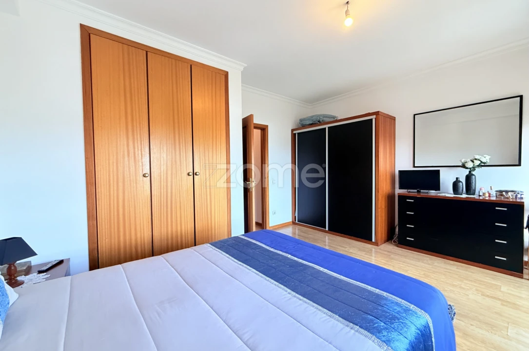 Apartamento T2 para Venda em Riba de Ave Foto 25