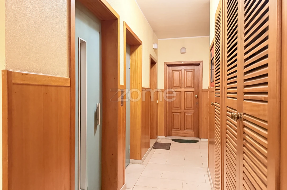 Apartamento T2 para Venda em Riba de Ave Foto 29