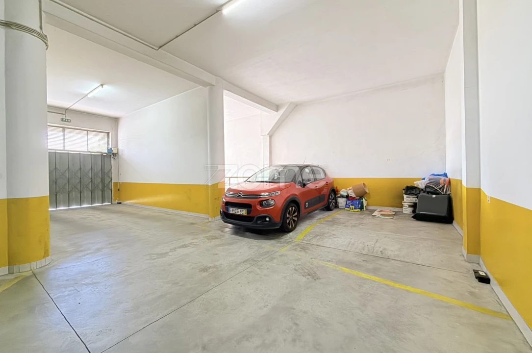 Apartamento T2 para Venda em Riba de Ave Foto 31
