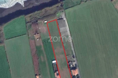 Terreno para Venda em Ribeira Grande (Conceição)