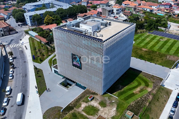 Escritório para Arrendamento em Ramalde Foto 2