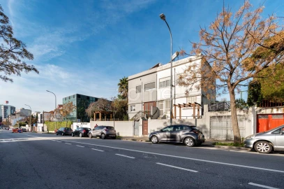 Moradia T5 para Venda em Aldoar, Foz do Douro e Nevogilde