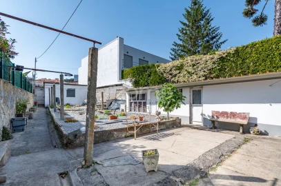 Moradia T5 para Venda em Aldoar, Foz do Douro e Nevogilde