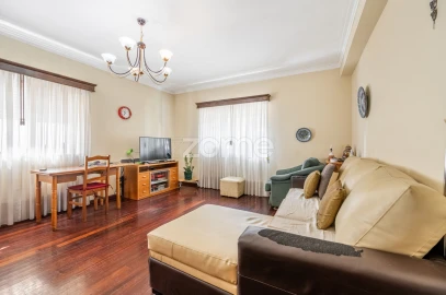 Apartamento T3 para Venda em Real, Dume e Semelhe