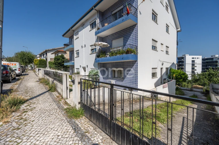 Apartamento T3 para Venda em Real, Dume e Semelhe Foto 3