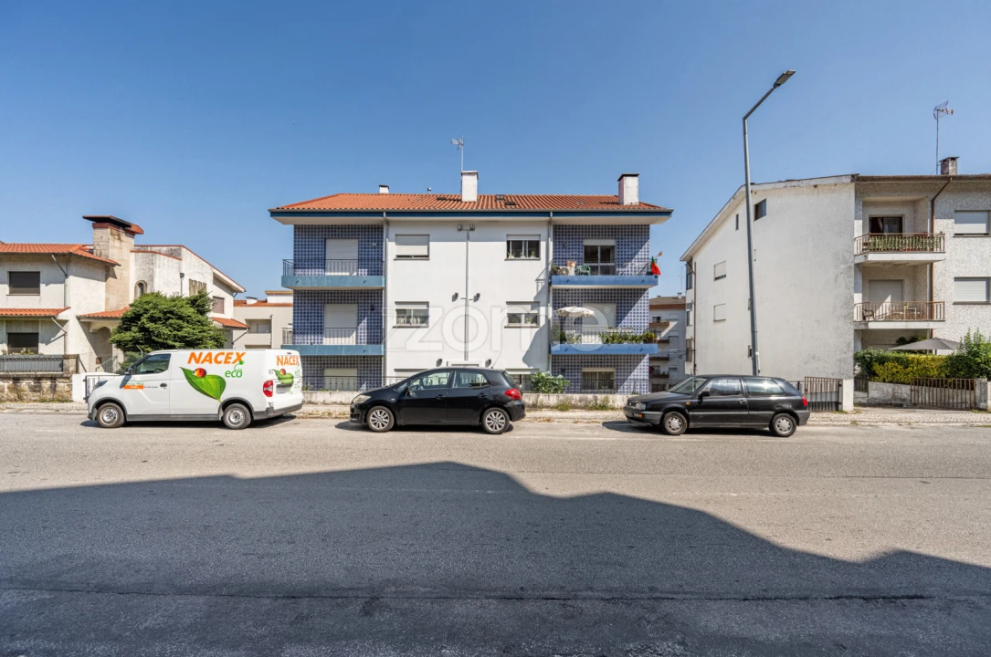 Apartamento T3 para Venda em Real, Dume e Semelhe Foto 2