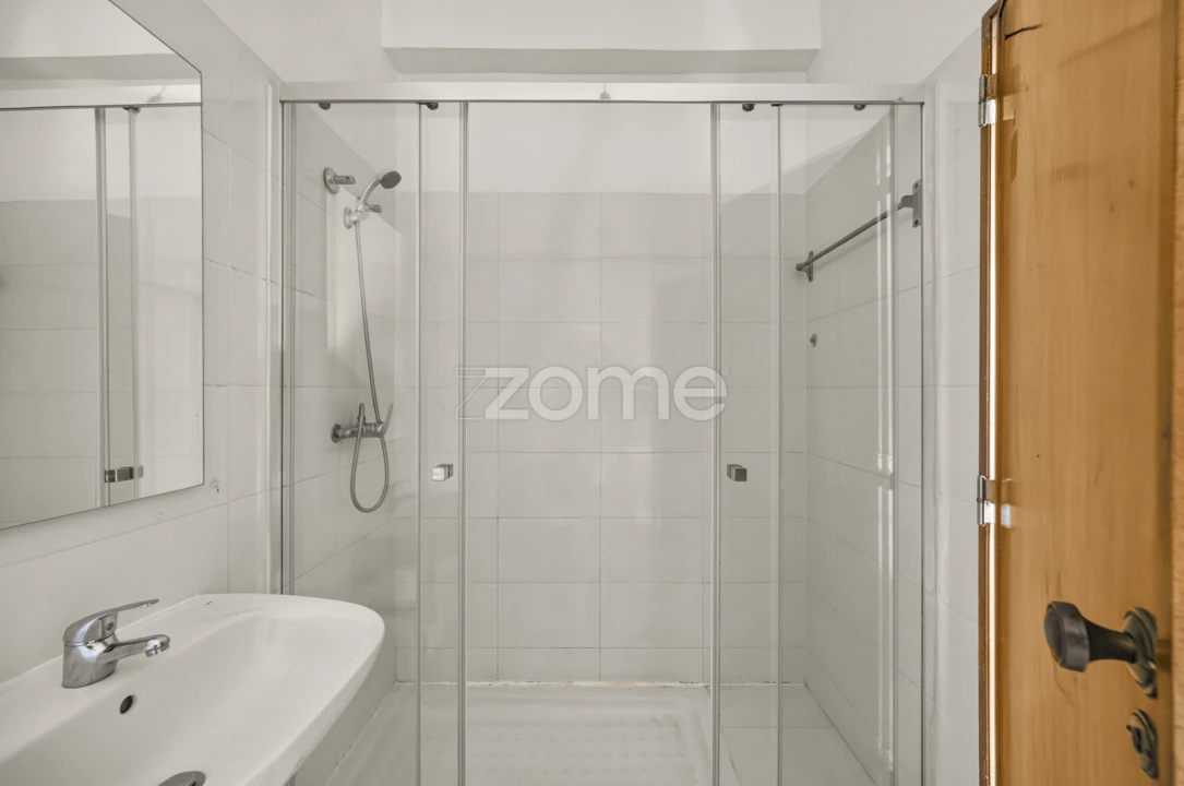 Apartamento T2 para Venda em Cacém e São Marcos Foto 16