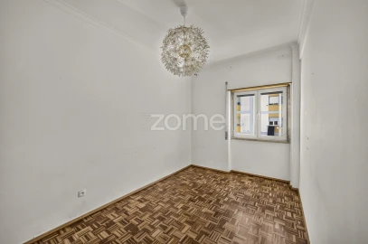 Apartamento T2 para Venda em Cacém e São Marcos