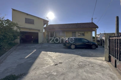 Moradia T2 para Venda em Santa Eufémia e Boa Vista