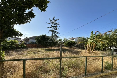 Moradia T2 para Venda em Santa Eufémia e Boa Vista