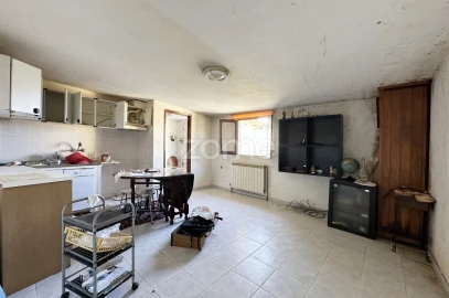 Moradia T2 para Venda em Santa Eufémia e Boa Vista