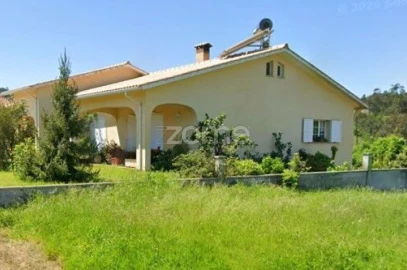Moradia T3 para Venda em Cercosa