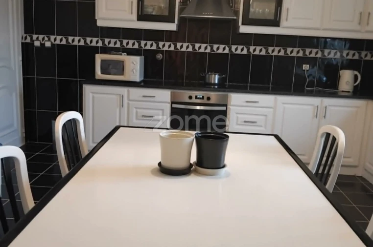 Moradia T3 para Venda em Cercosa Foto 3