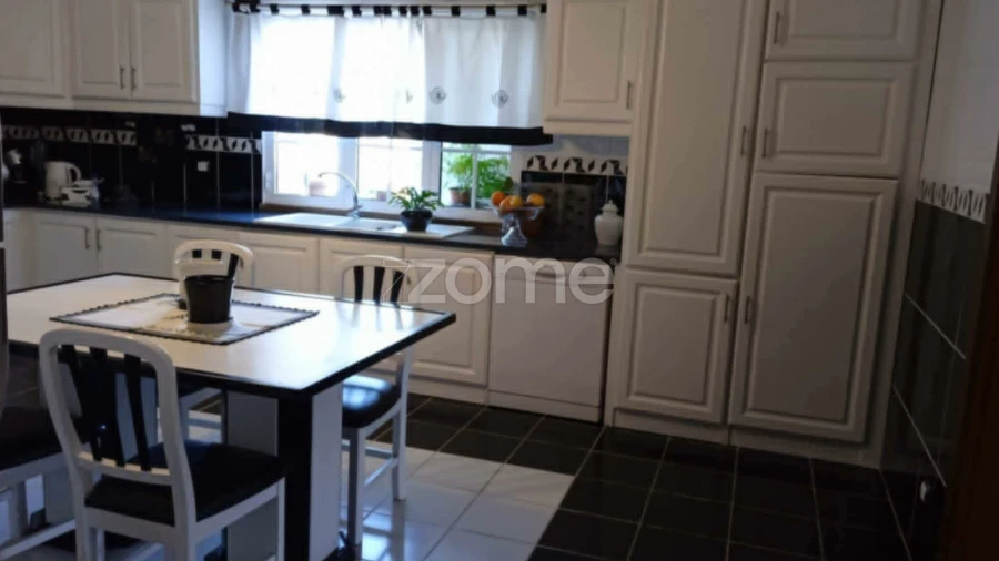 Moradia T3 para Venda em Cercosa