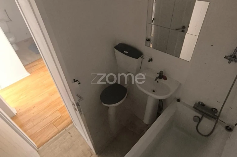 Apartamento T4 para Venda em Carnaxide e Queijas Foto 22