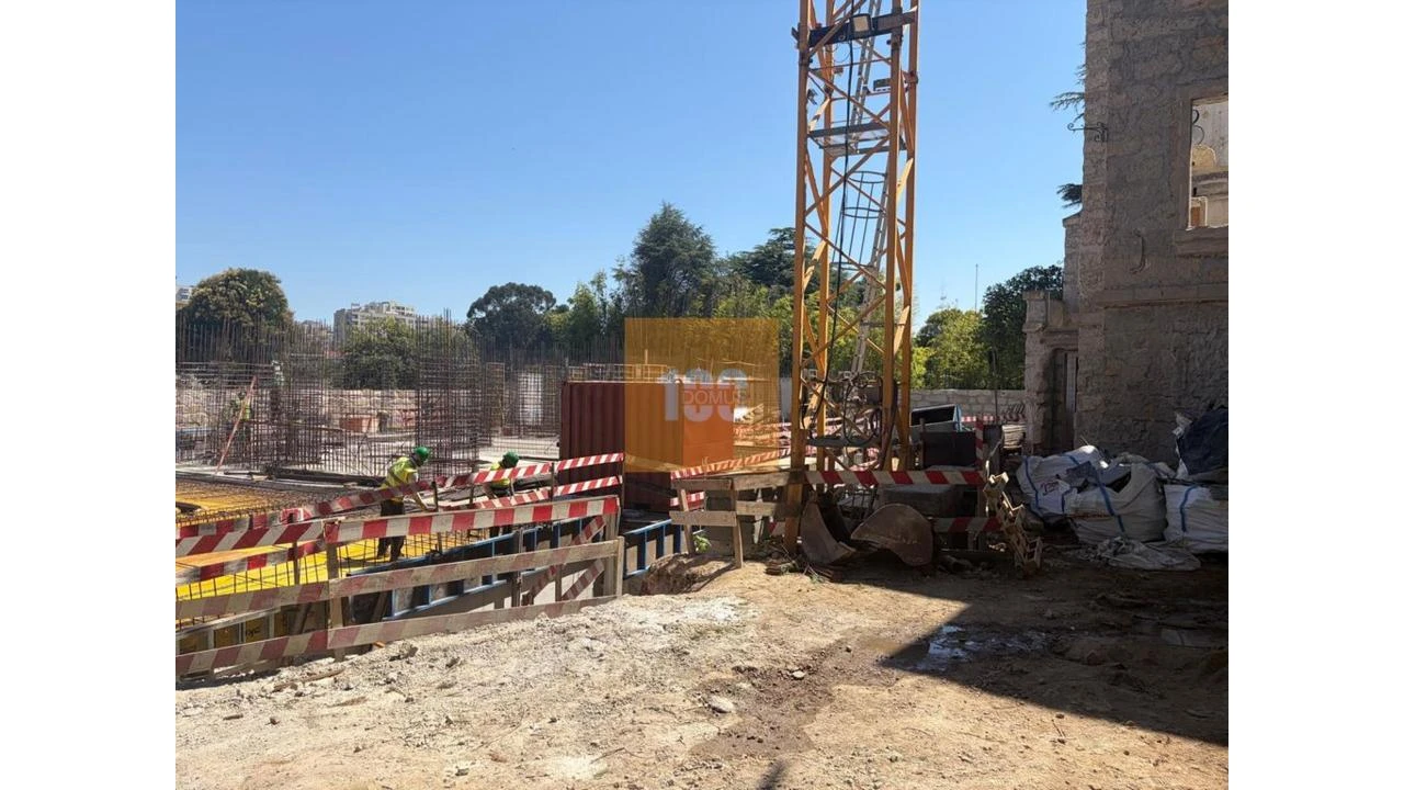 Apartamento T4 para Venda em Ramalde Foto 16