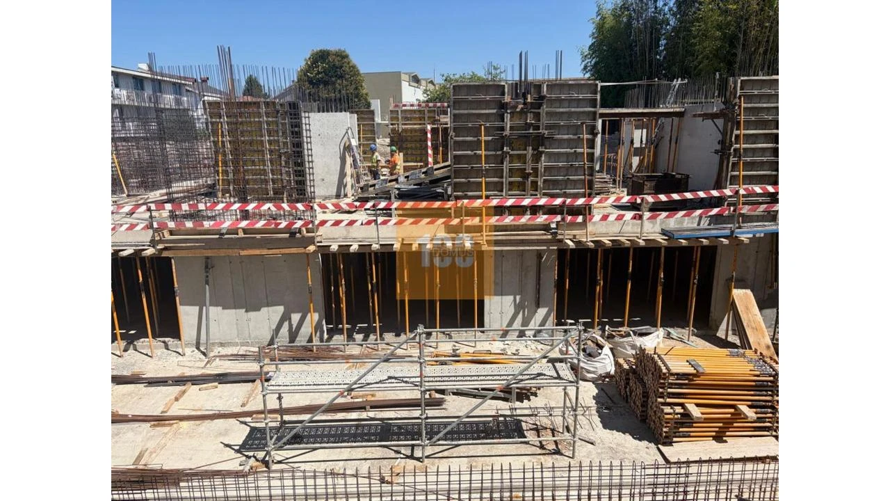 Apartamento T4 para Venda em Ramalde Foto 25