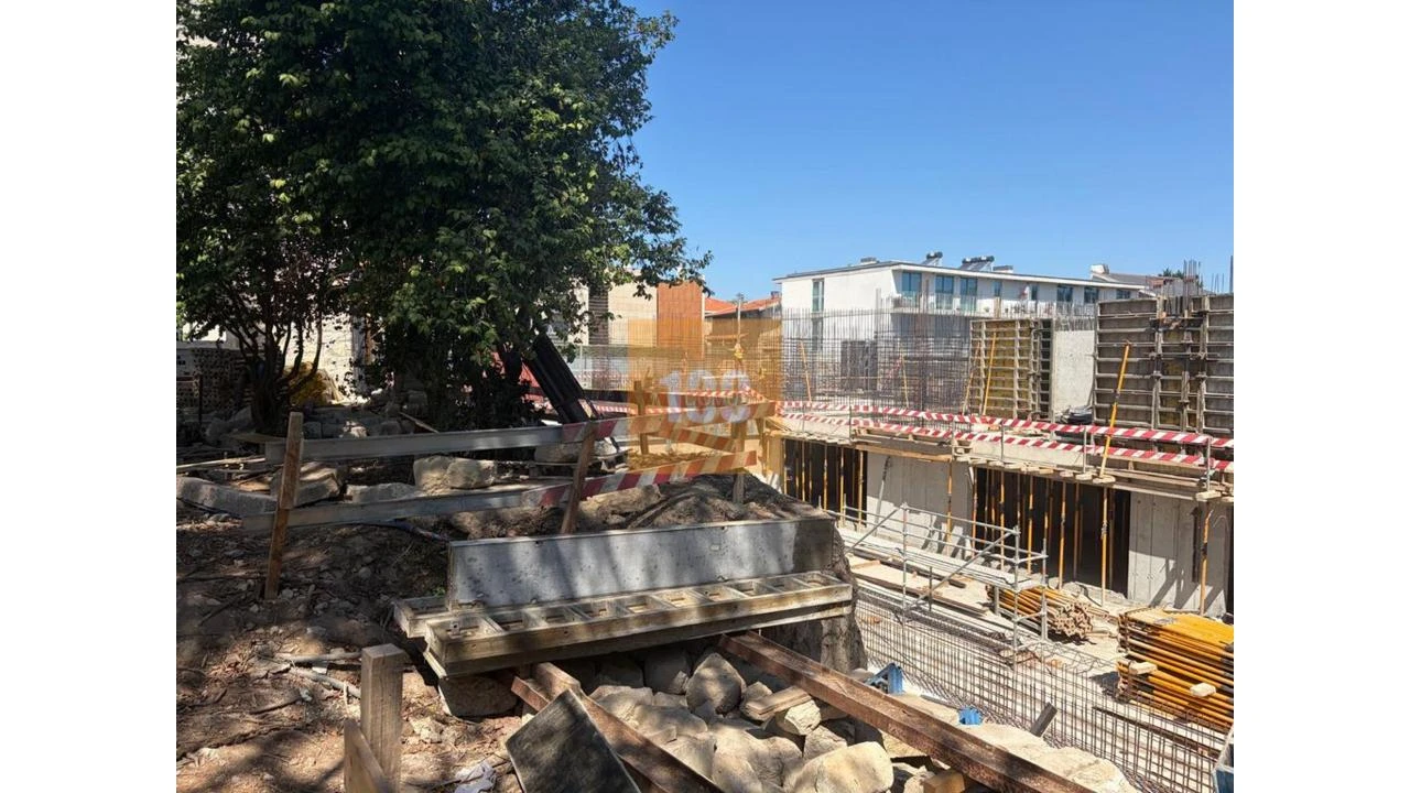 Apartamento T4 para Venda em Ramalde Foto 23