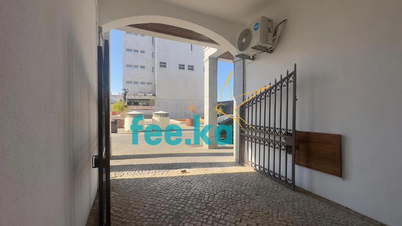 Garagem para Venda em Castelo Branco Foto 1