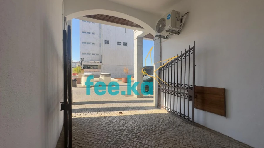 Garagem para Venda em Castelo Branco