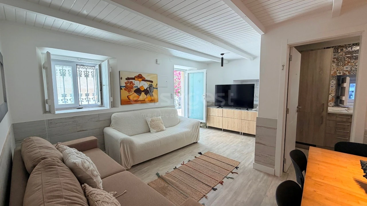 Apartamento T2 para Venda em Sesimbra (Santiago) Foto 1