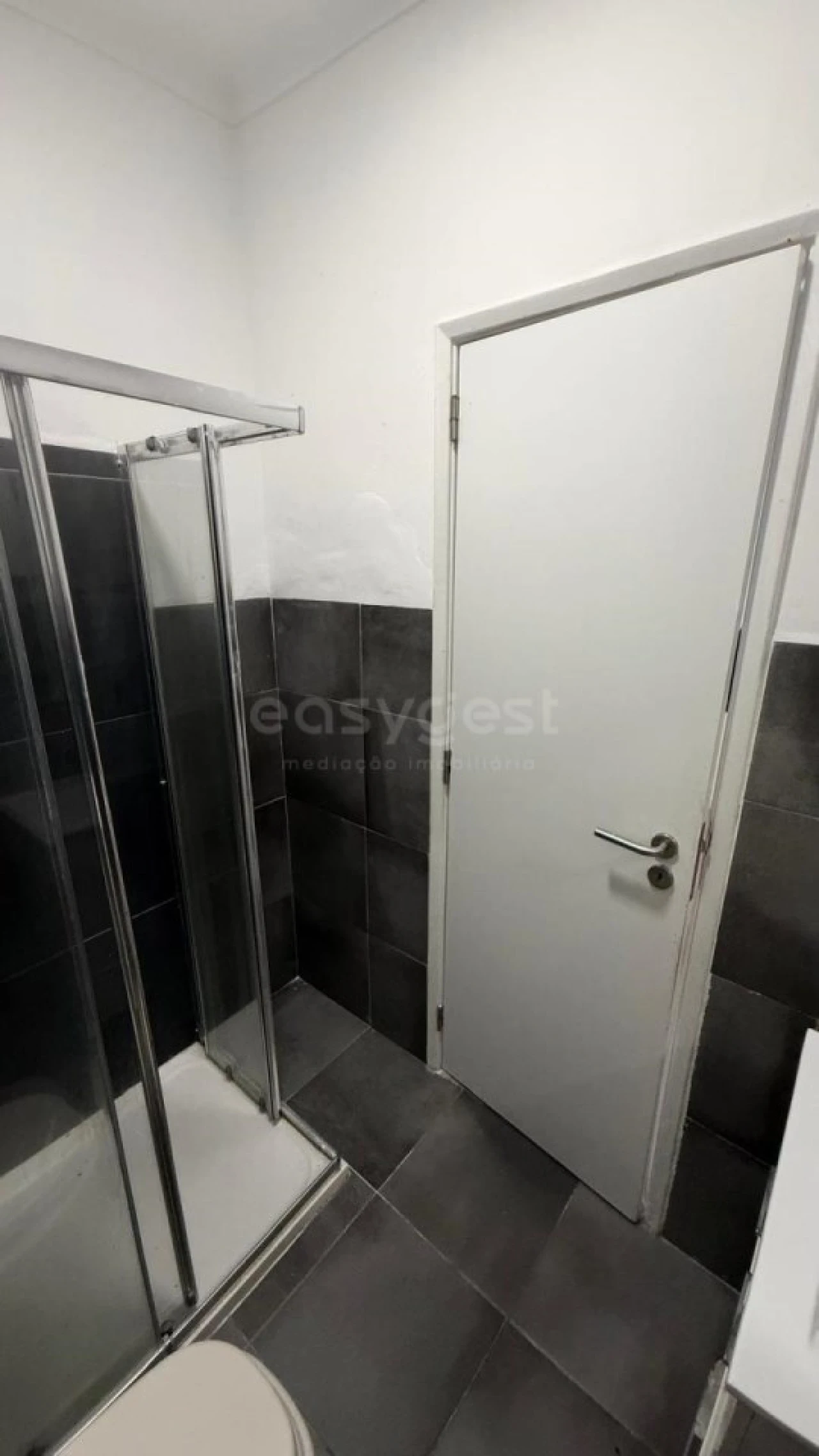 Apartamento T2 para Venda em Seixal, Arrentela e Aldeia de Paio Pires Foto 15
