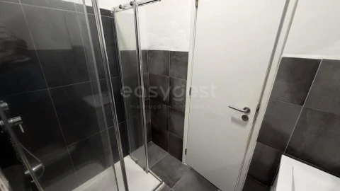 Apartamento T2 para Venda em Seixal, Arrentela e Aldeia de Paio Pires