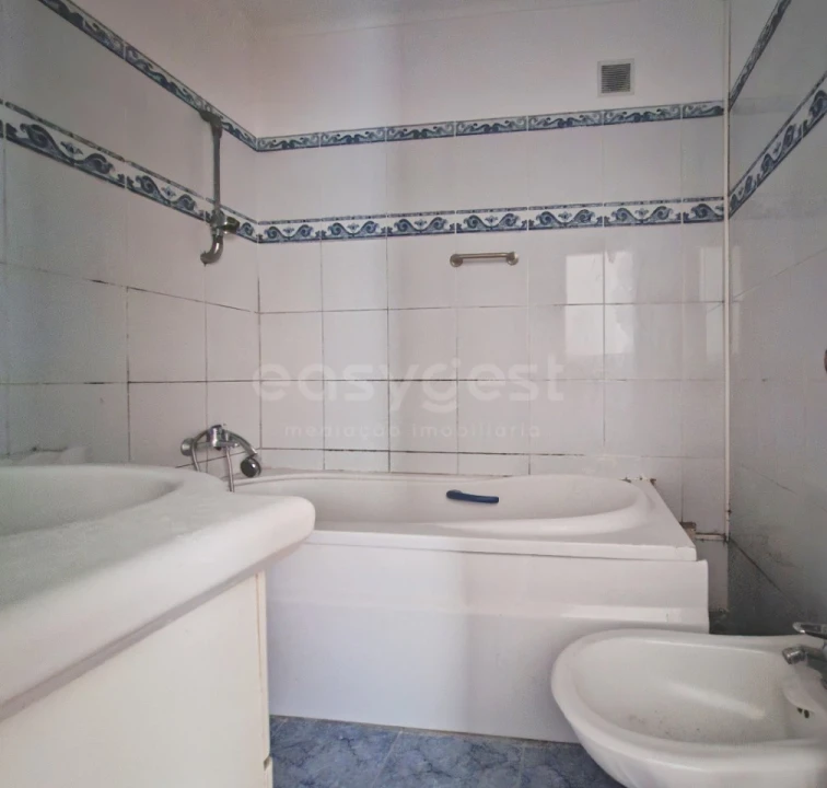 Apartamento T2 para Venda em Setubal (São Sebastião) Foto 24