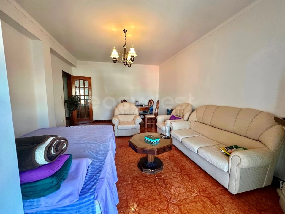 Apartamento T1 para Venda em Miranda do Corvo Foto 5