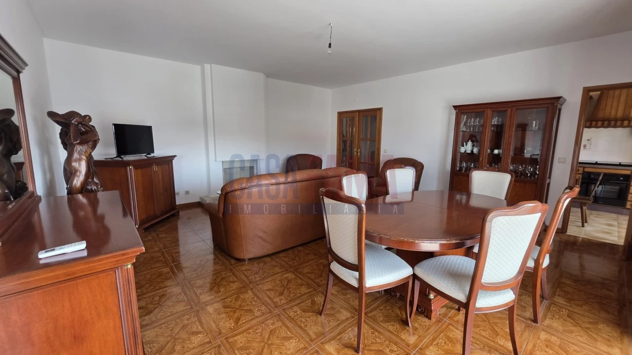 Apartamento T3 para Venda em Carreira e Bente Foto 1
