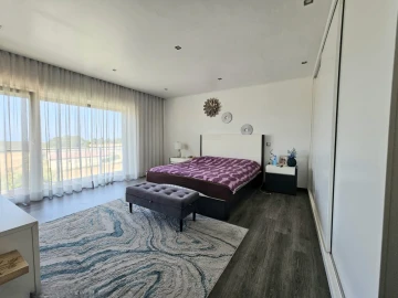 Moradia T6 para Venda em Colares