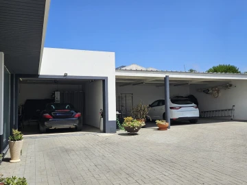 Moradia T6 para Venda em Colares