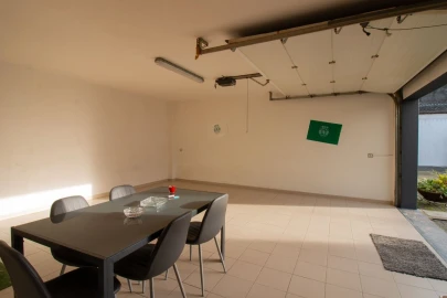 Moradia T6 para Venda em Colares