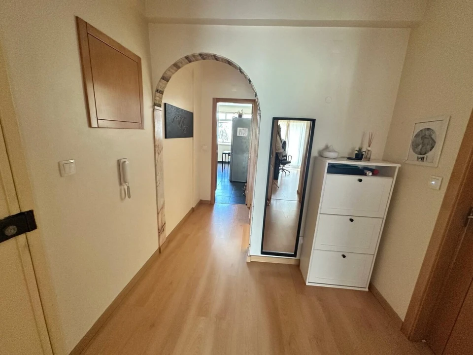 Apartamento T2 para Venda em Póvoa de Santo Adrião e Olival Basto Foto 4