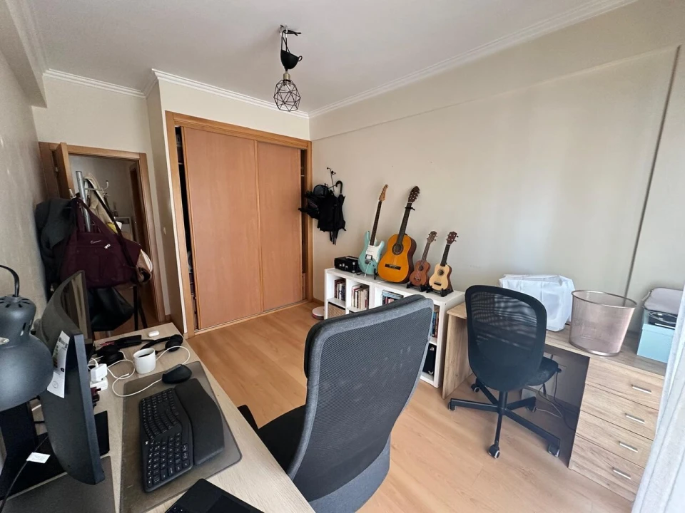 Apartamento T2 para Venda em Póvoa de Santo Adrião e Olival Basto Foto 12