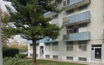 Apartamento T2 para Venda em Póvoa de Santo Adrião e Olival Basto
