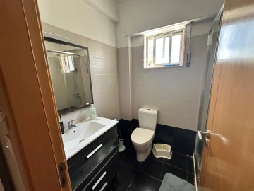 Apartamento T2 para Venda em Póvoa de Santo Adrião e Olival Basto