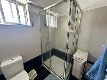 Apartamento T2 para Venda em Póvoa de Santo Adrião e Olival Basto