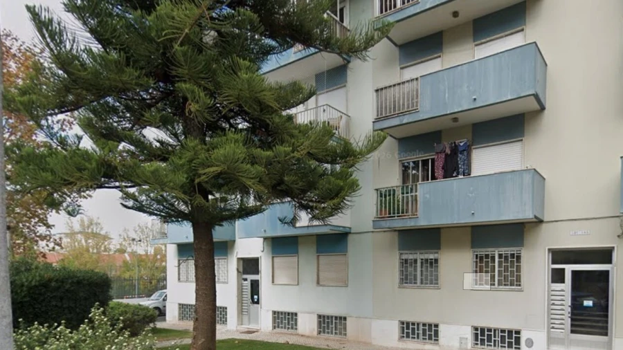 Apartamento T2 para Venda em Póvoa de Santo Adrião e Olival Basto