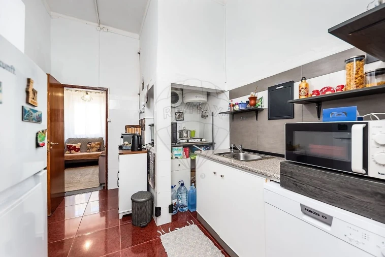 Moradia T2 para Venda em Penha de França Foto 4