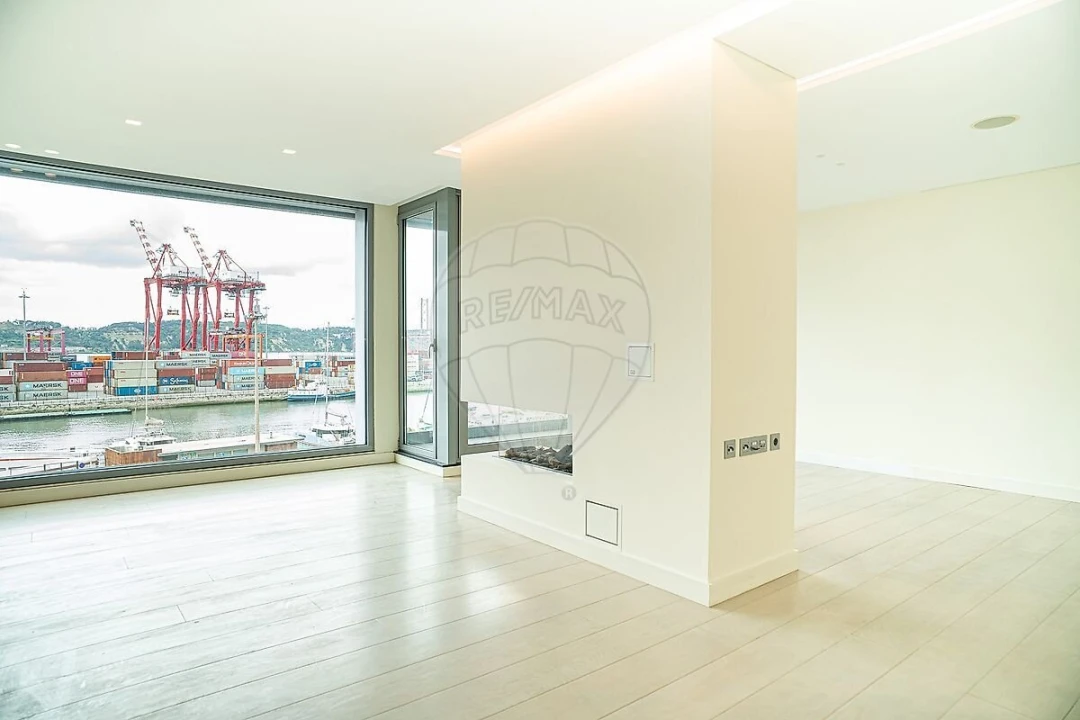 Apartamento T4 para Venda em Estrela Foto 1