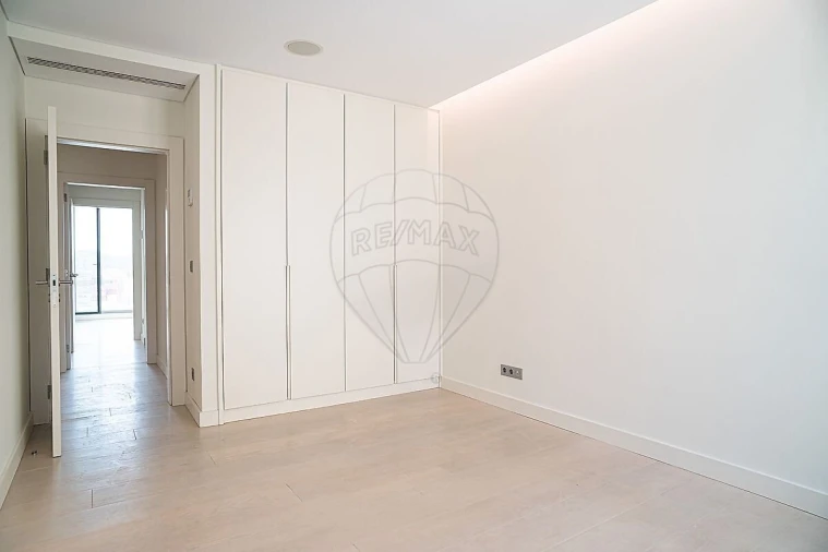 Apartamento T4 para Venda em Estrela Foto 23