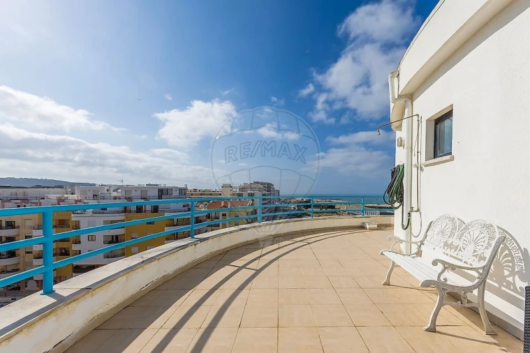 Apartamento T1 para Venda em Costa da Caparica Foto 16