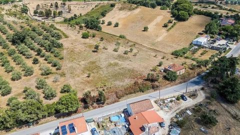 Terreno para Venda em Alcoentre