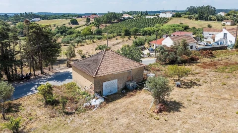 Terreno para Venda em Alcoentre
